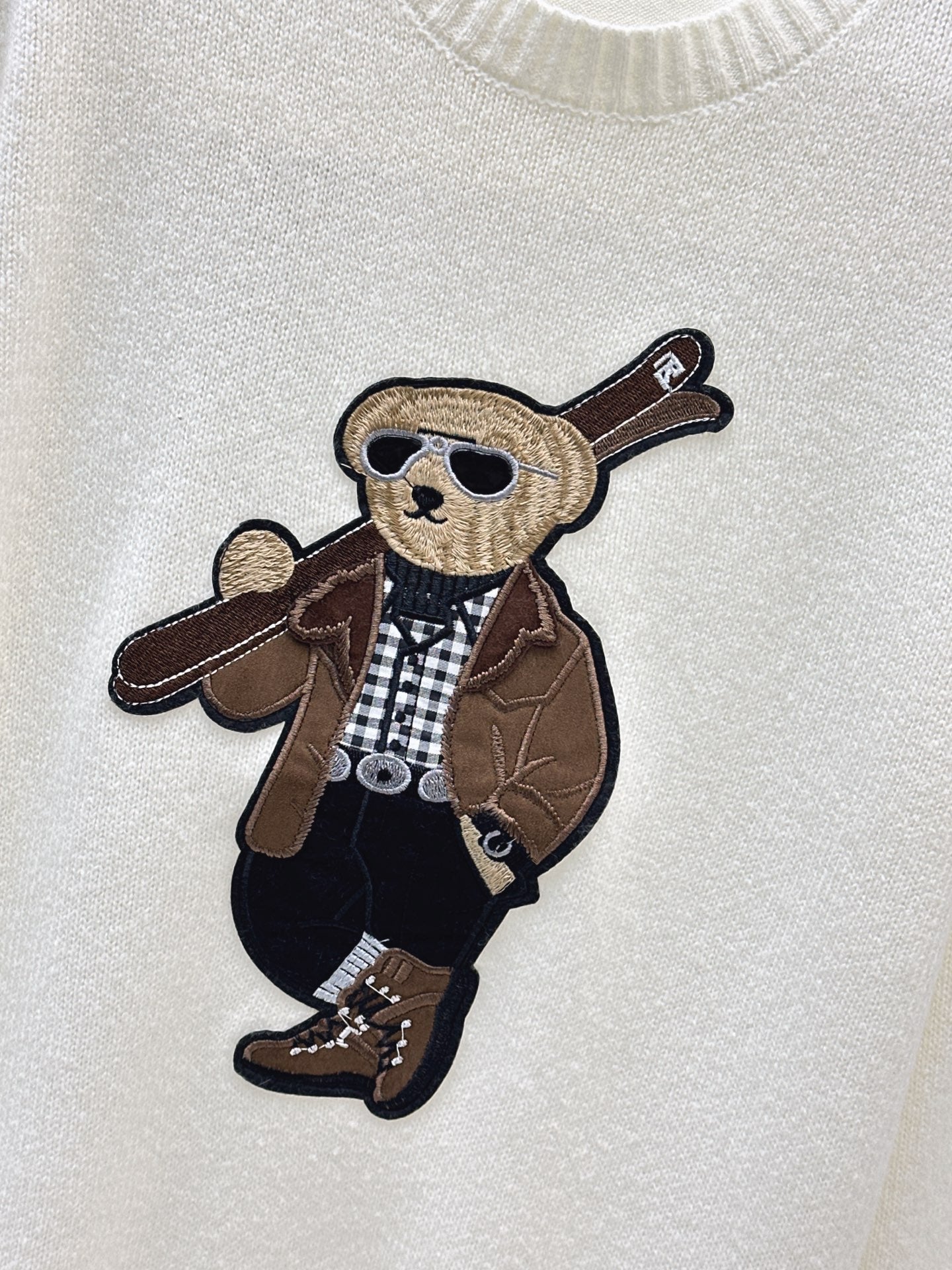 Ral NEW Embroidered sweater