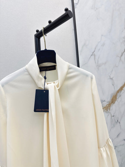 Louis NEW ribbon flare sleeve shirt