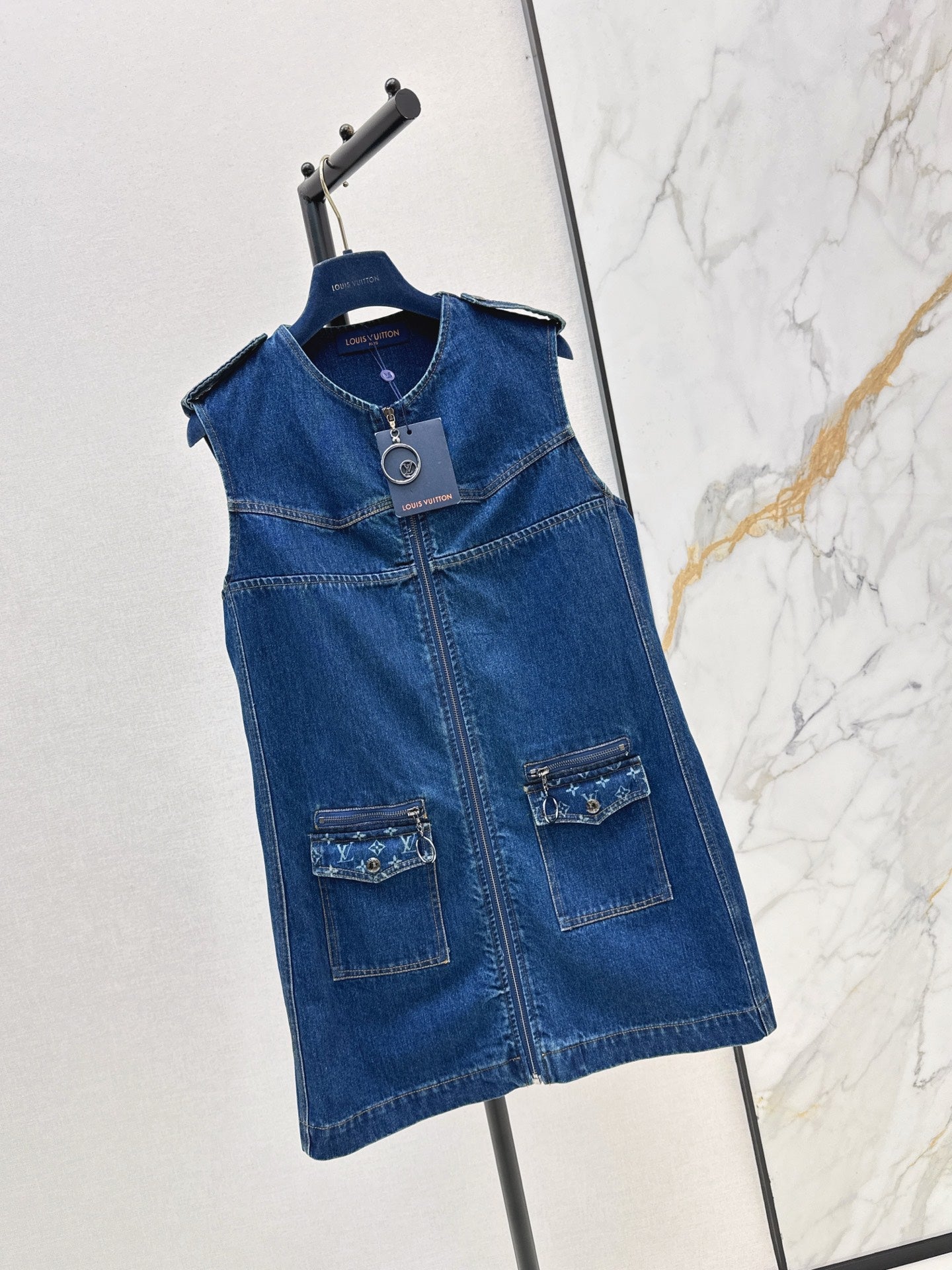 Louis NEW sleeveless denim dress