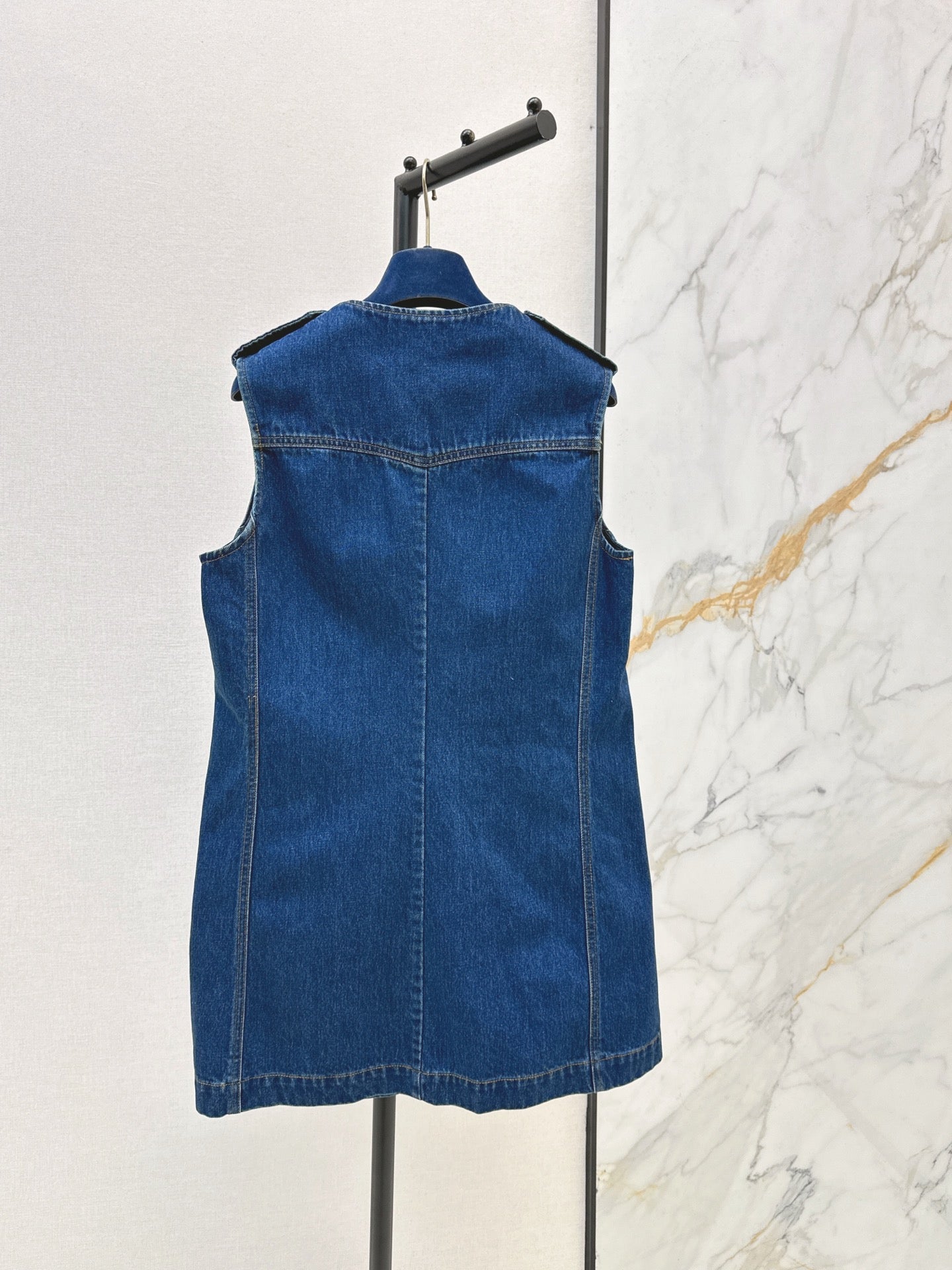 Louis NEW sleeveless denim dress