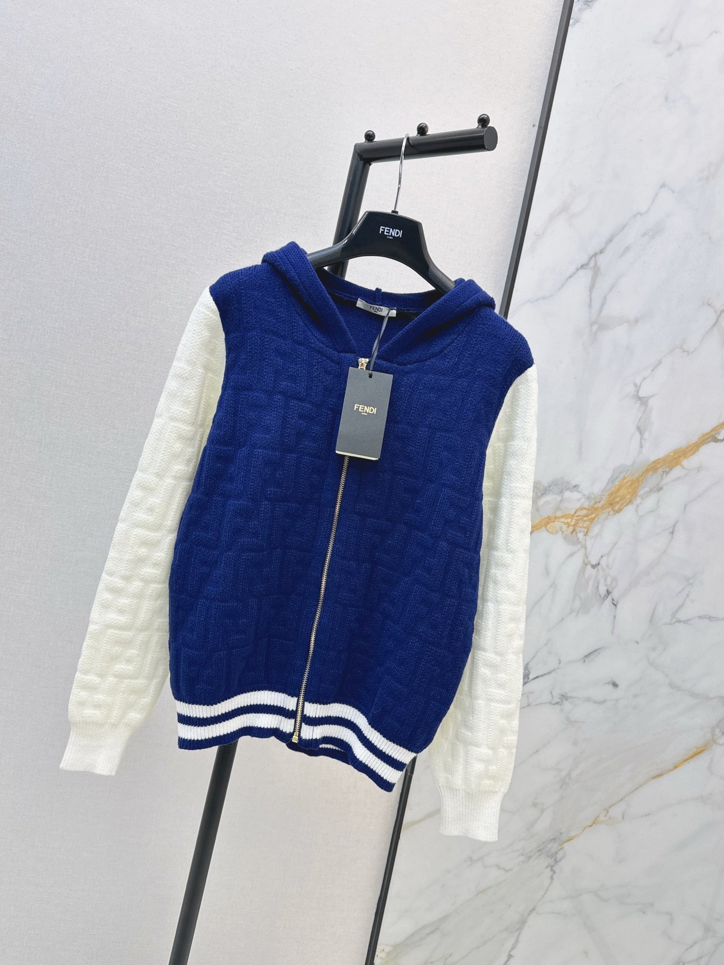 Fend NEW wool cardigan sweater