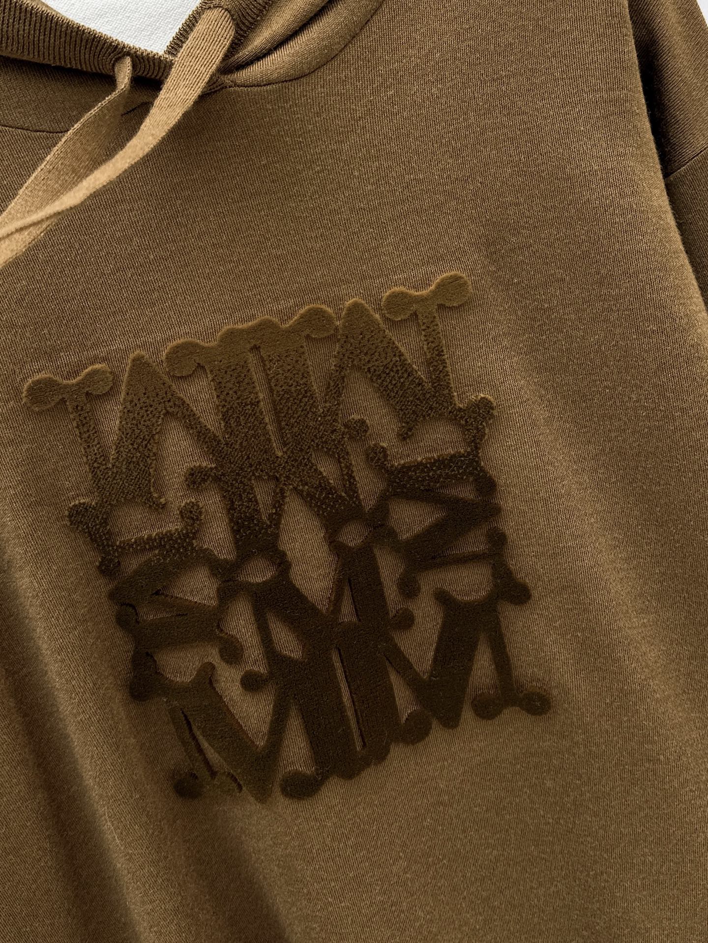 Max NEW hooded sweater