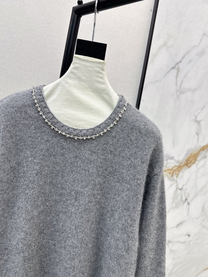 Va1 NEW Crew neck sweater