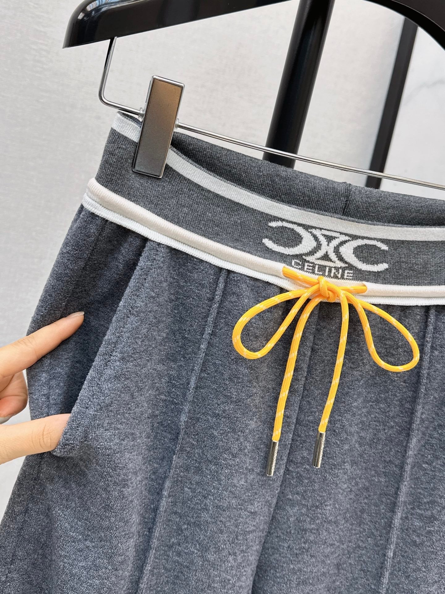 Ce1i NEW Straight pants