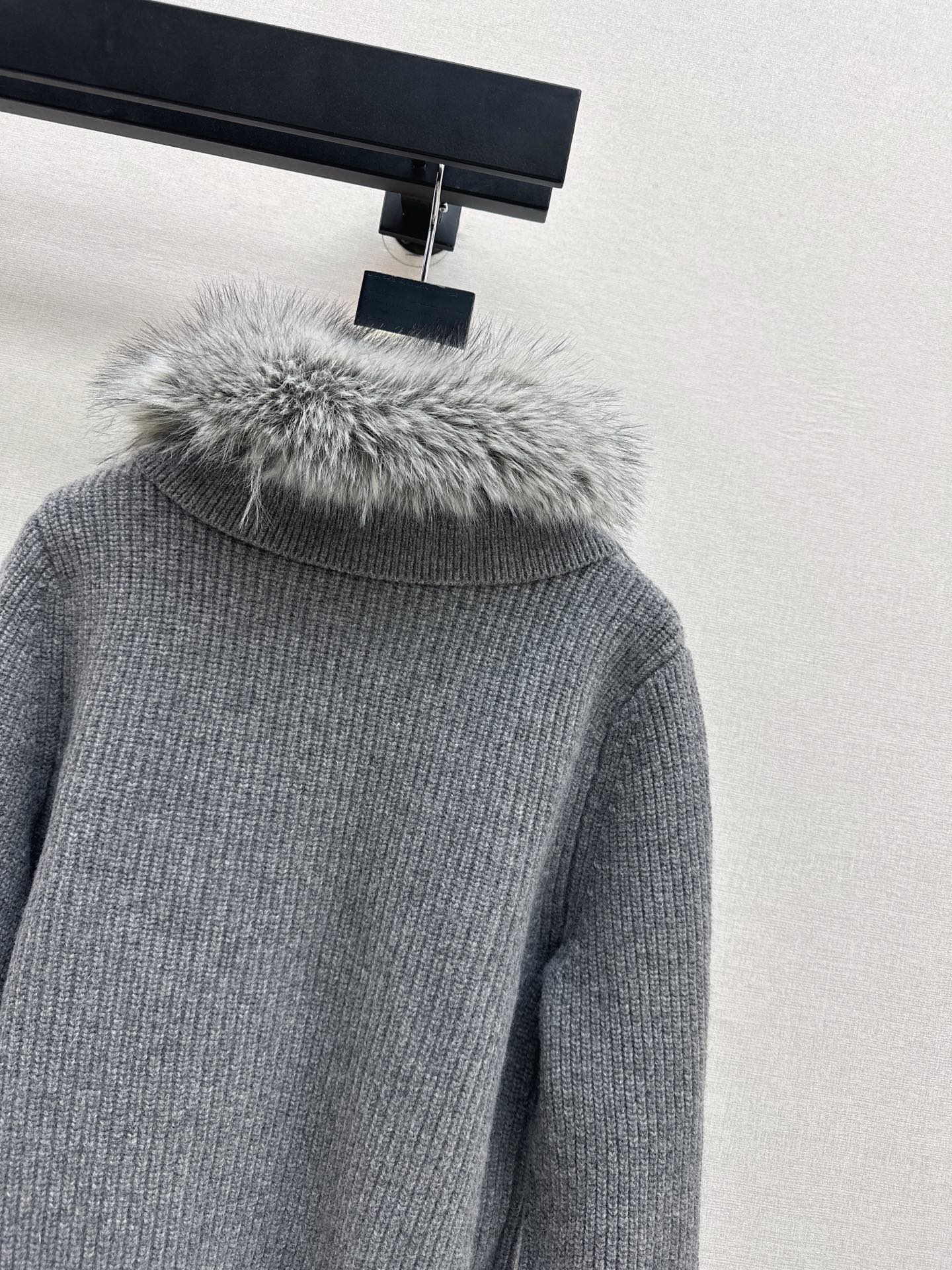 Fend NEW  wool cardigan jacket