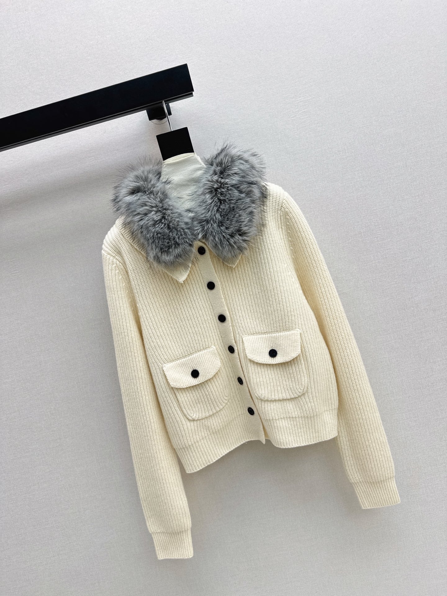 Fend NEW  wool cardigan jacket
