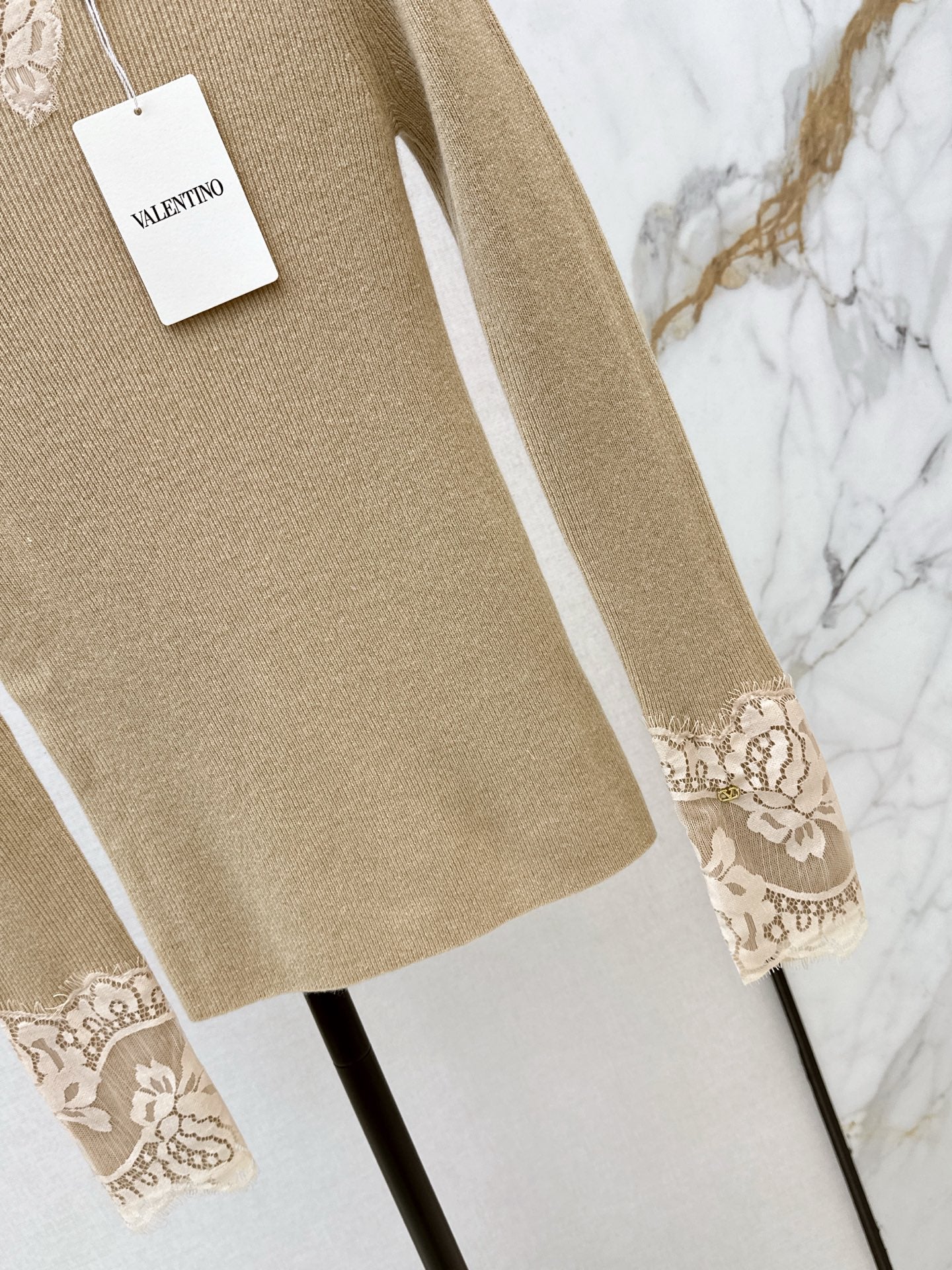 Va1en NEW Lace Knitwear