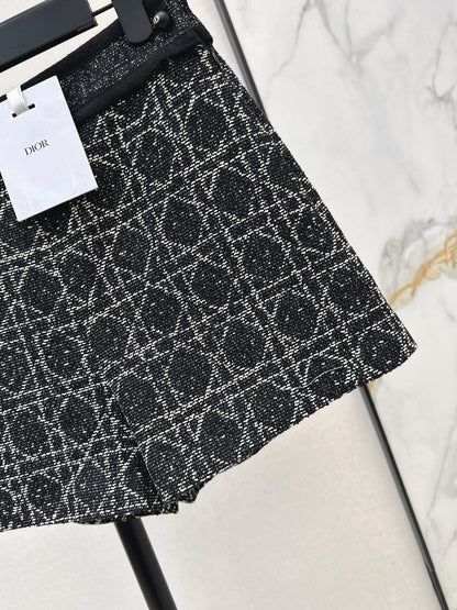 Chan NEW woven shorts