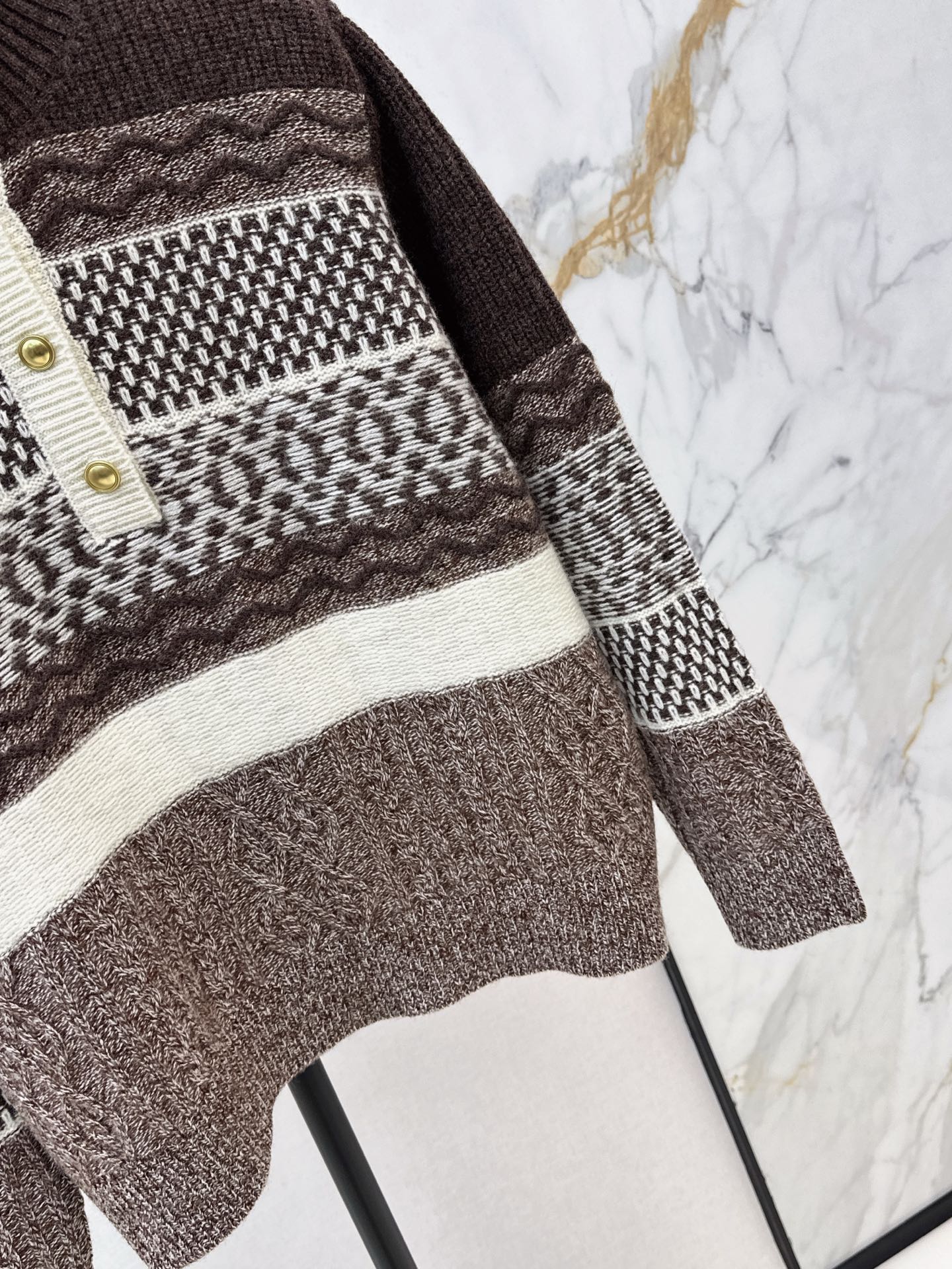 Loro NEW striped sweater