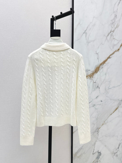 Ra1 NEW knitted sweater