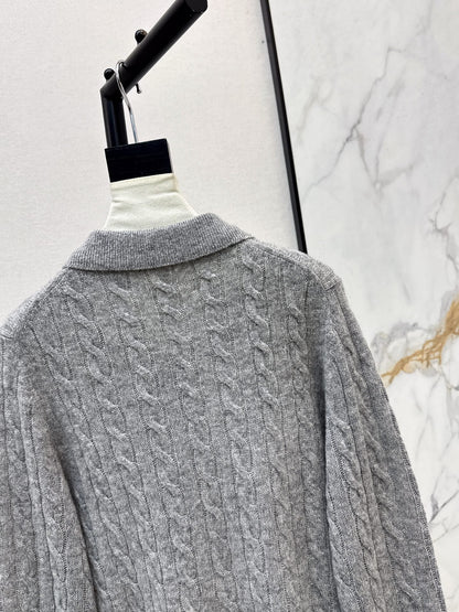 Ra1 NEW knitted sweater