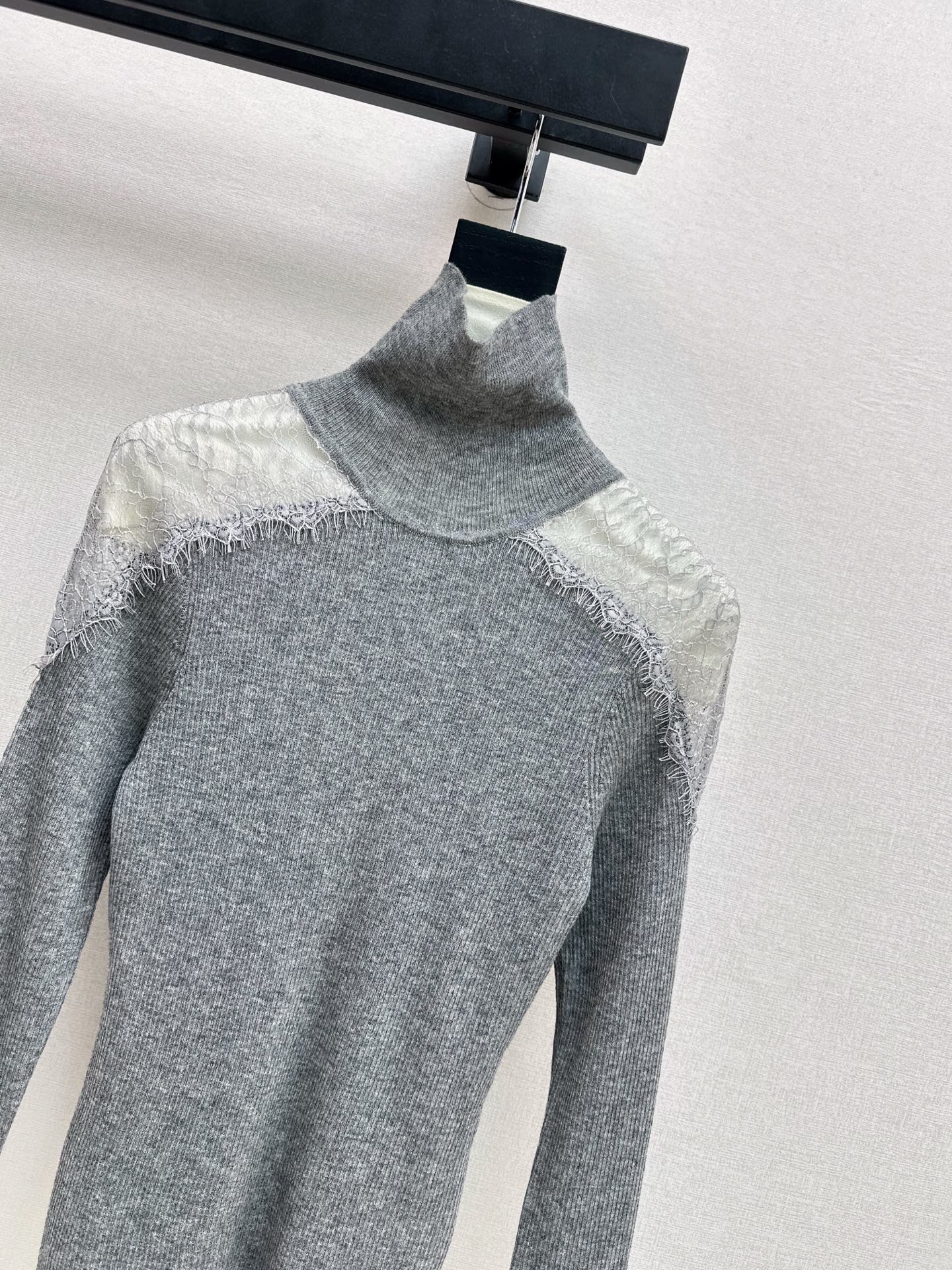 Es NEW Lace base layer