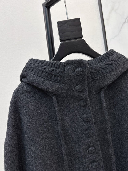 Loro NEW woolen coat