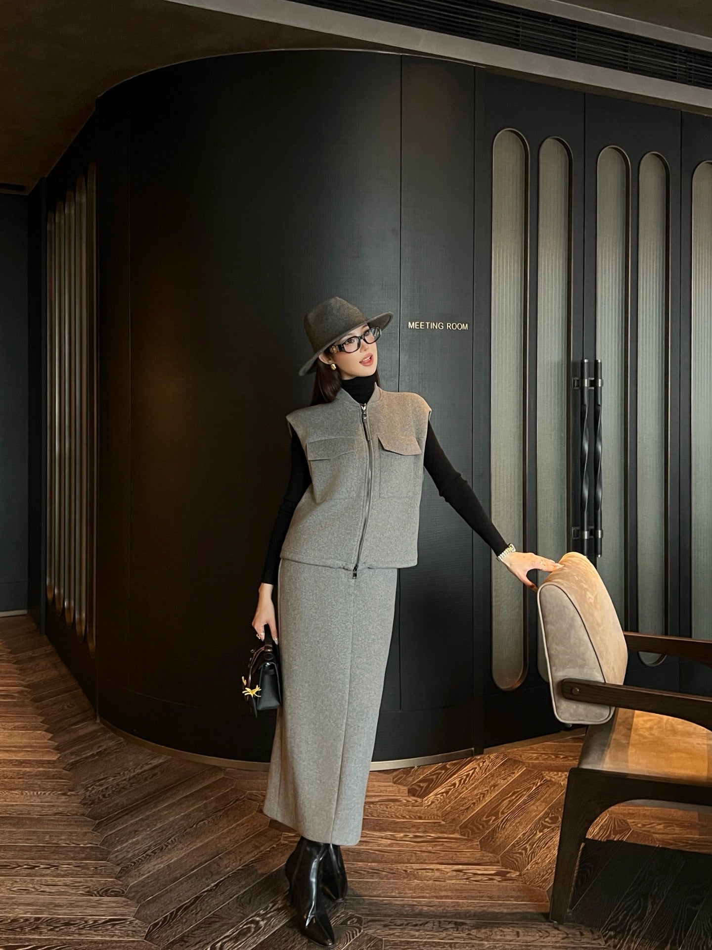 Brun NEW woolen skirt