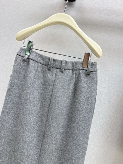 Brun NEW woolen skirt