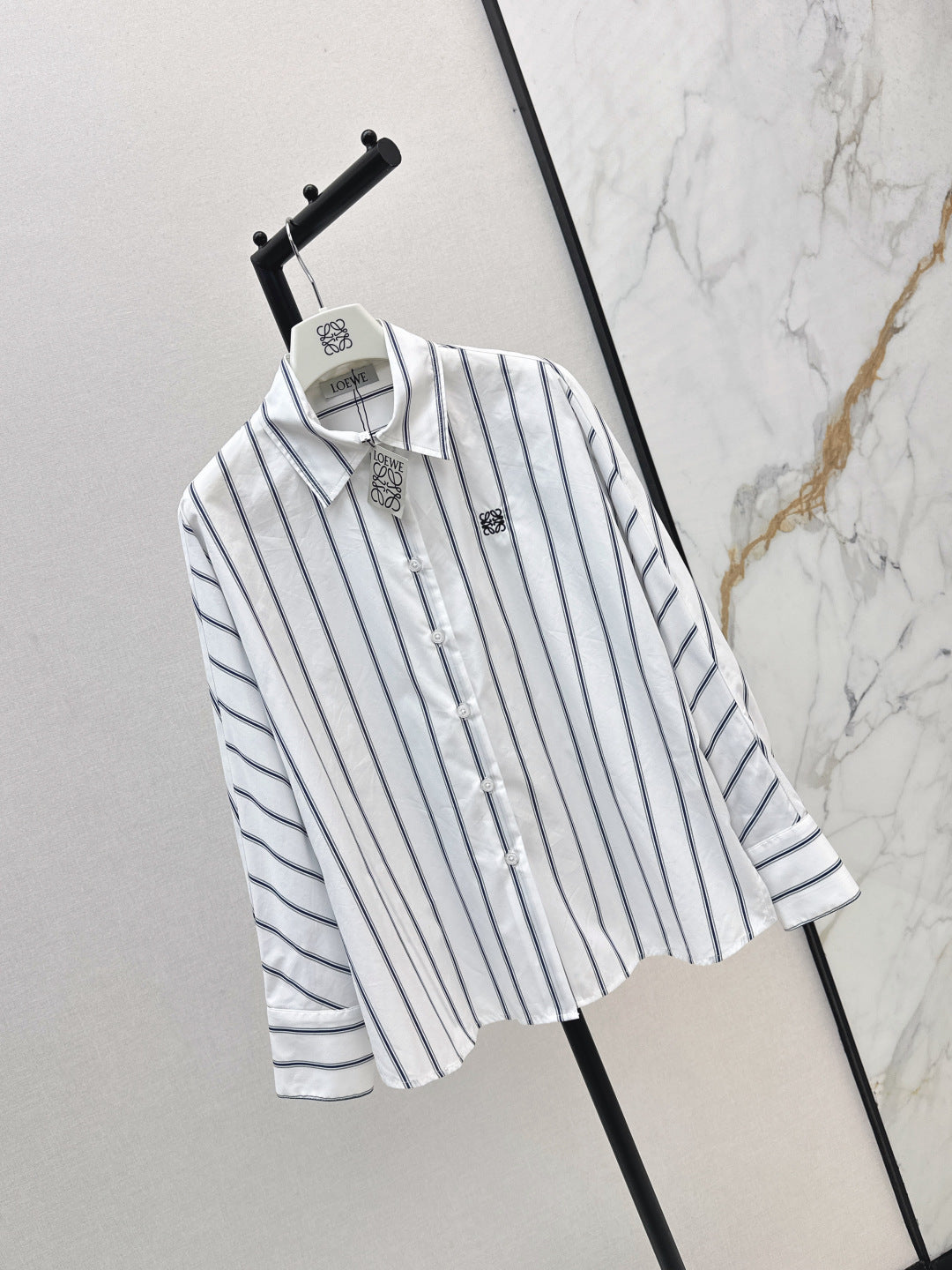 Loe NEW striped shirt