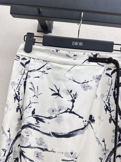 CD NEW printed pants