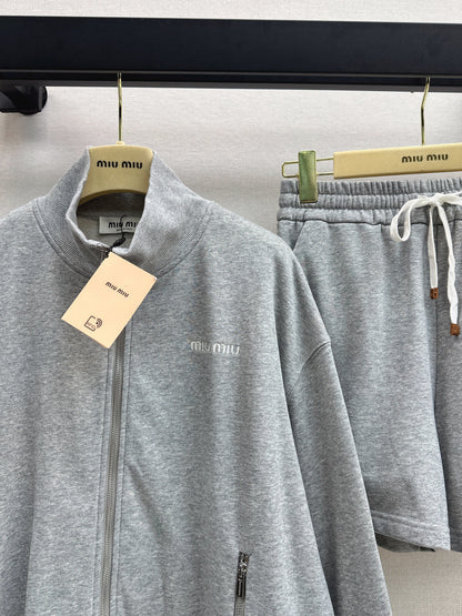Miu NEW Zipper Jacket  Shorts Set