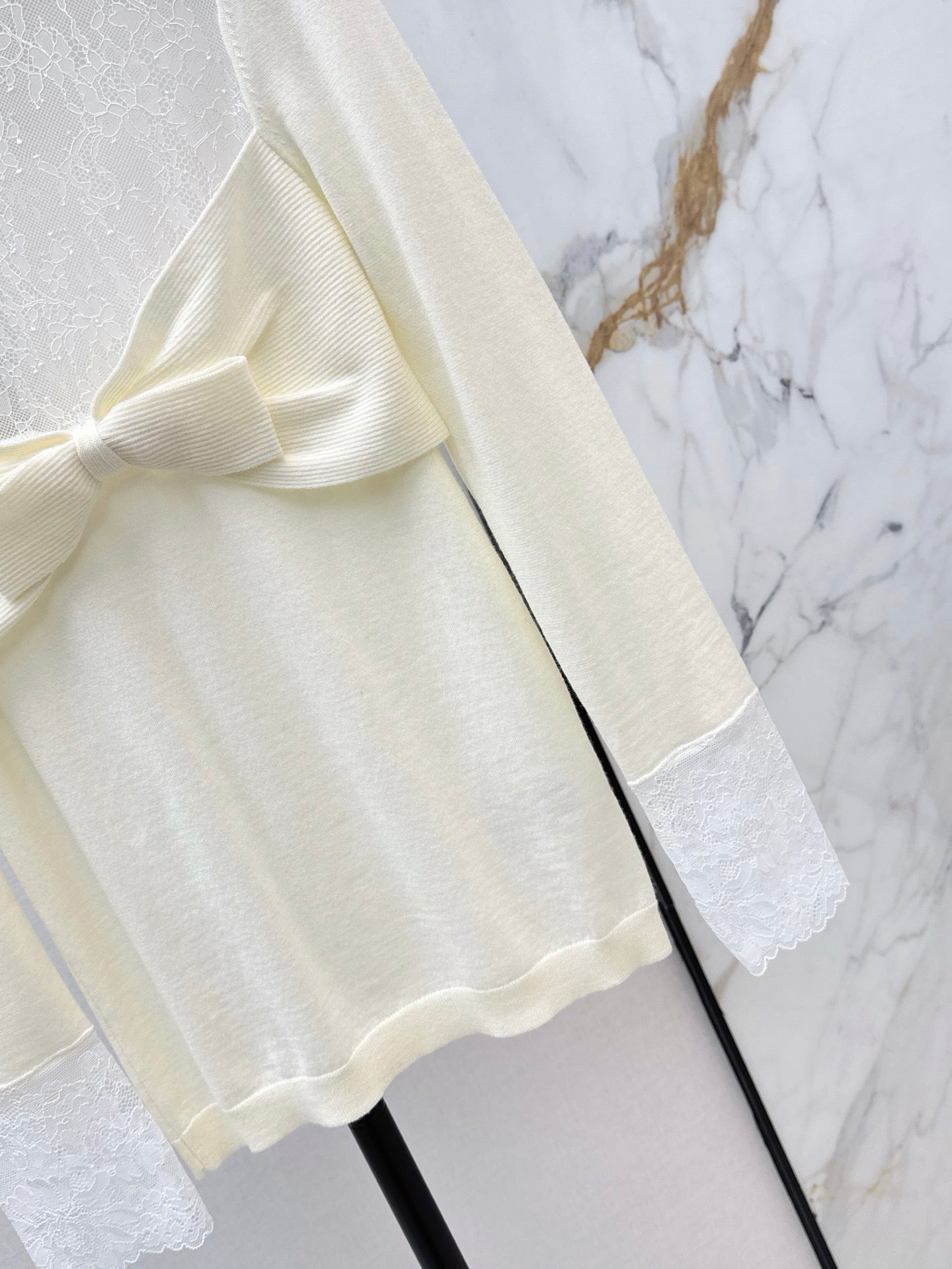 Va1en NEW Lace base layer