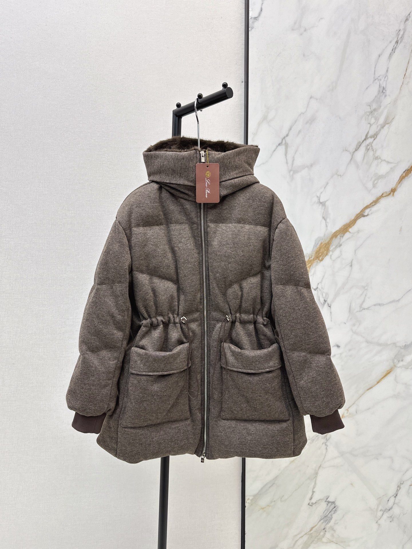 Loro NEW down jacket