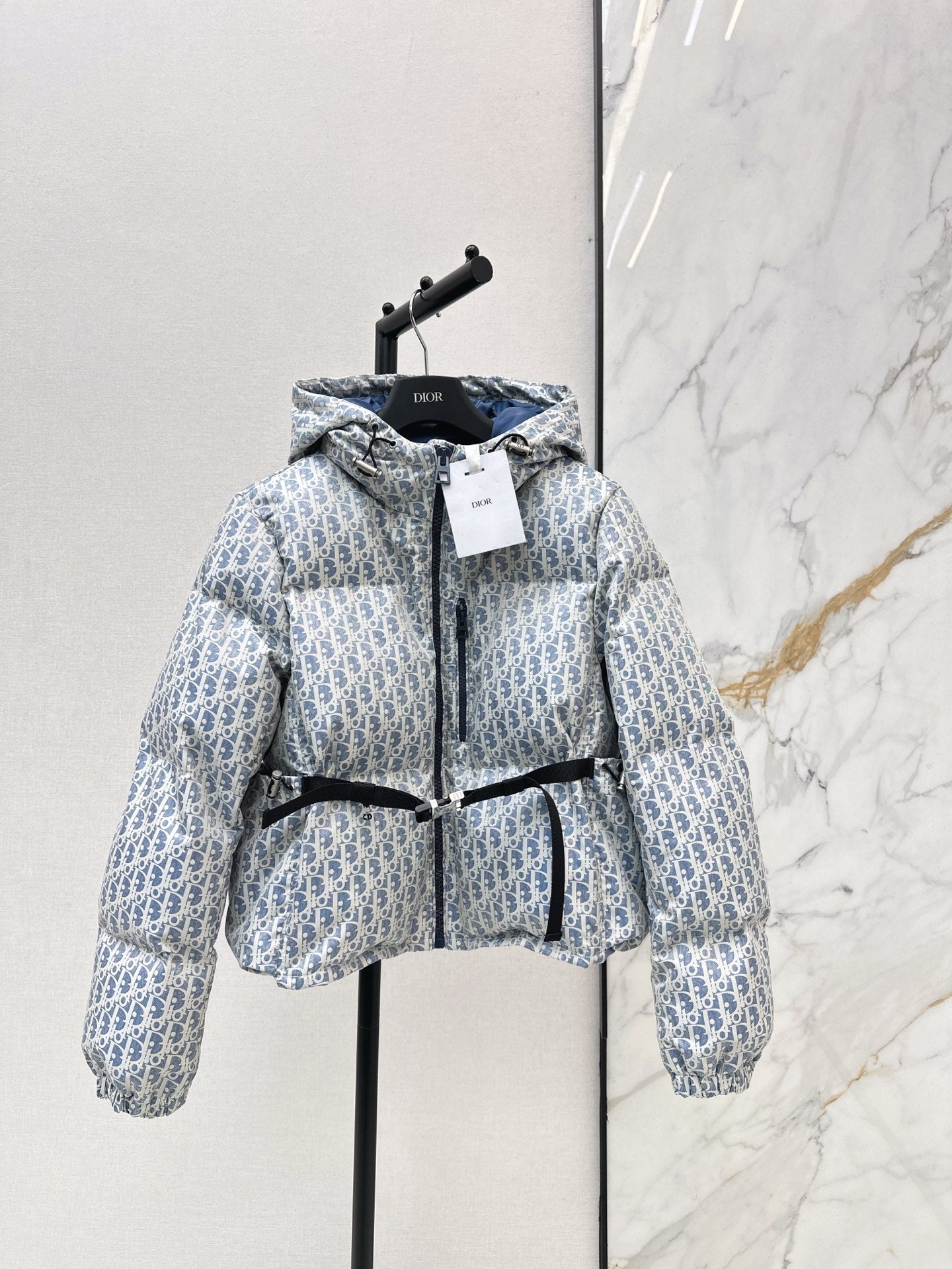 CD NEW Hooded down jacket