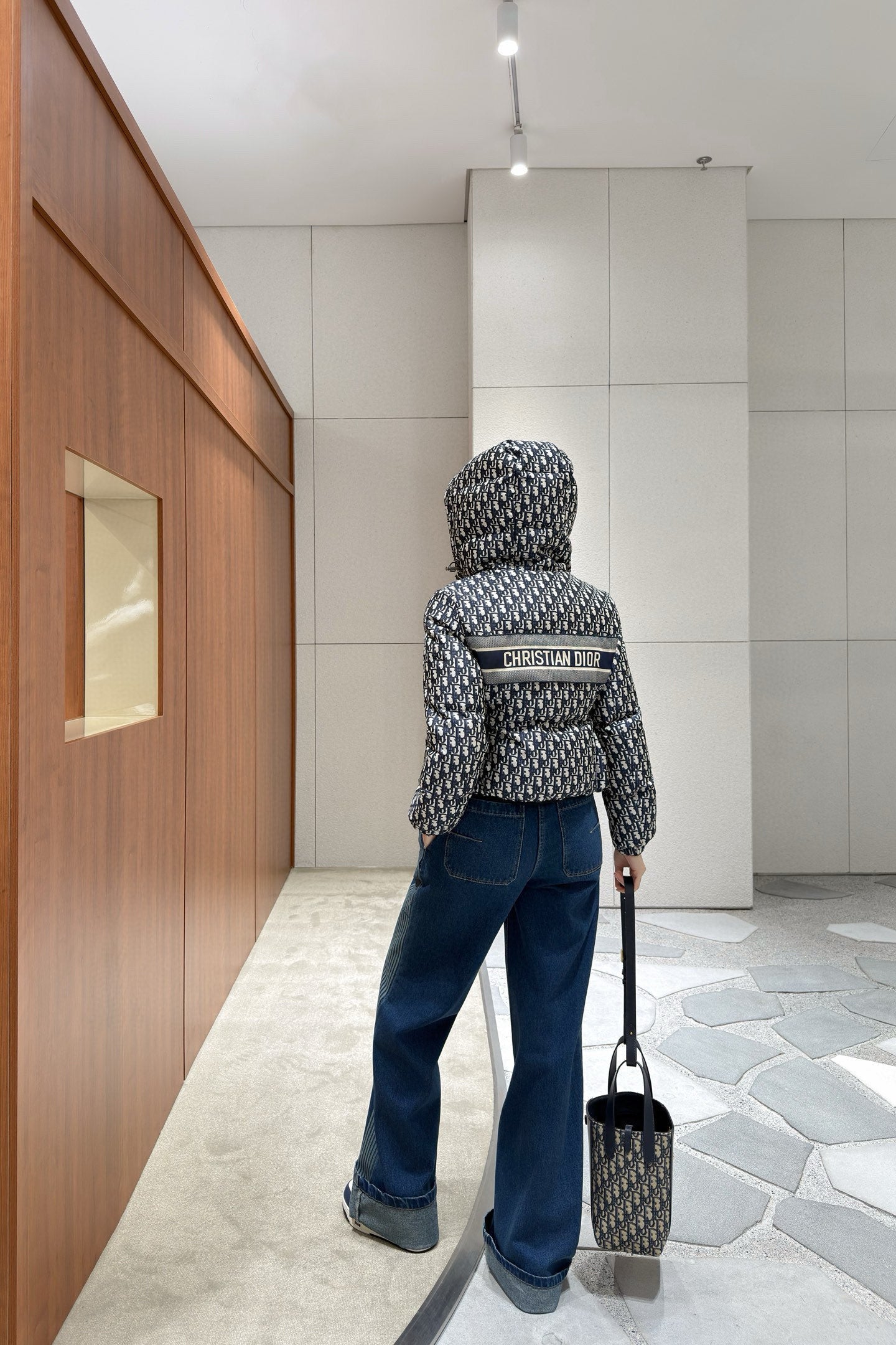 CD NEW Hooded down jacket