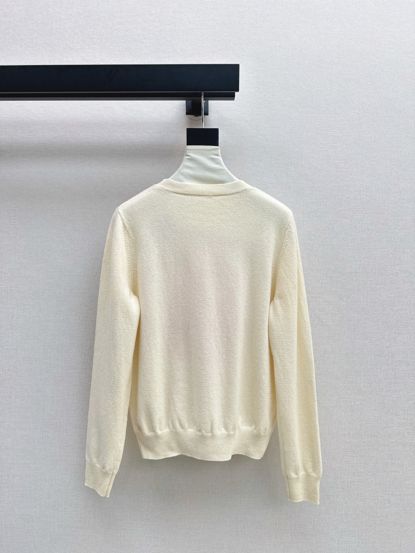 Monc NEW wool sweater
