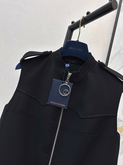 Louis NEW sleeveless dress