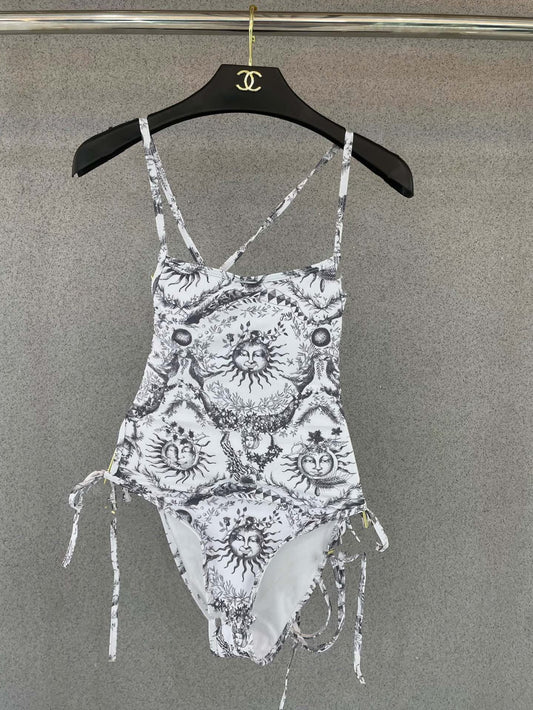 New style L swimsuit