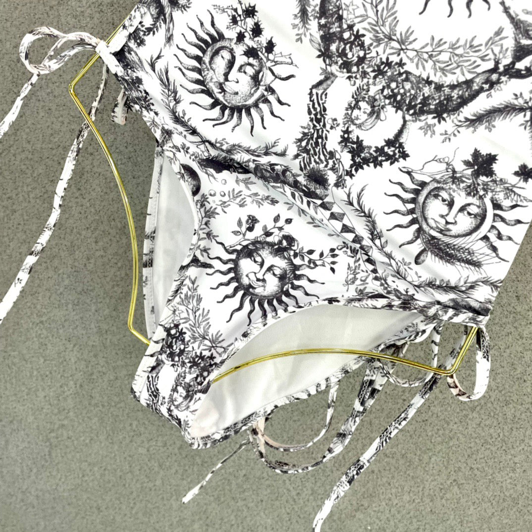 New style L swimsuit