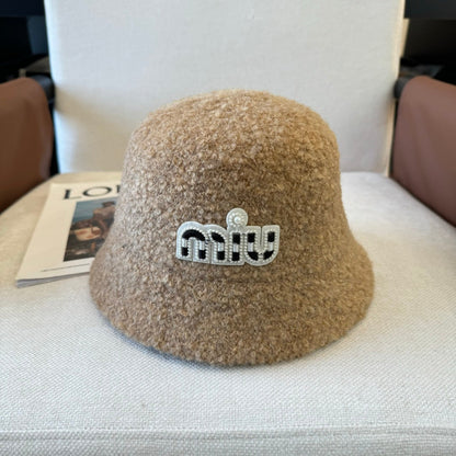 Miu New bucket hat