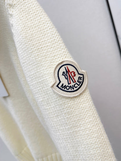 Monc NEW Detachable hooded knit jacket