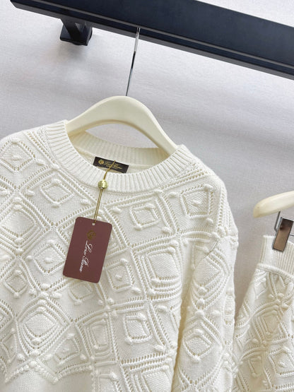 Loro NEW Jacquard sweater  skirt suit