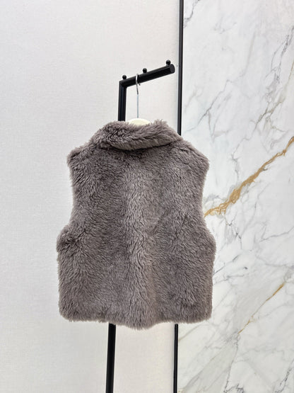 Loro NEW wool vest