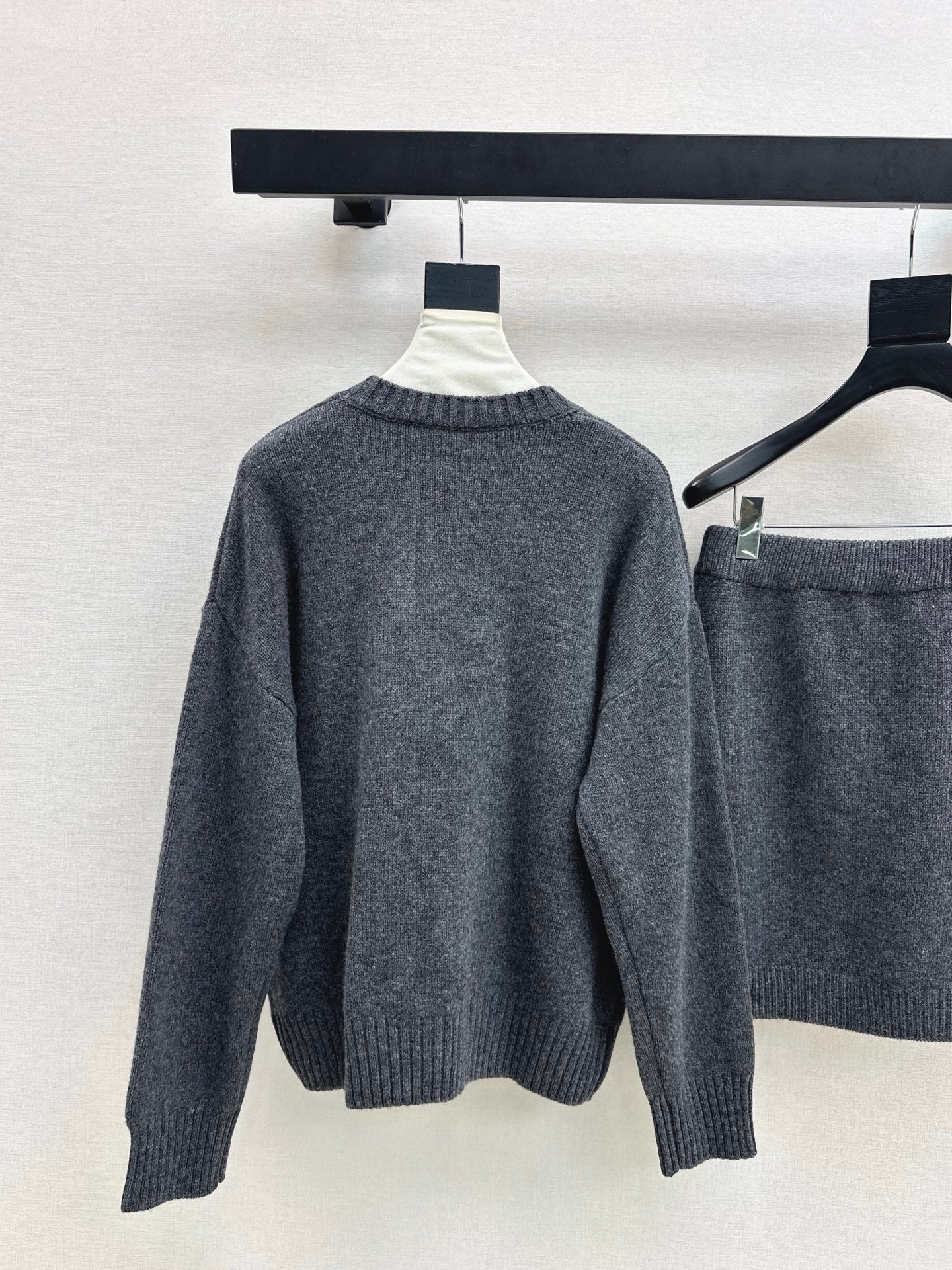 Miu NEW knitted suit