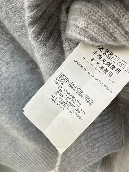 Max NEW knitted suit