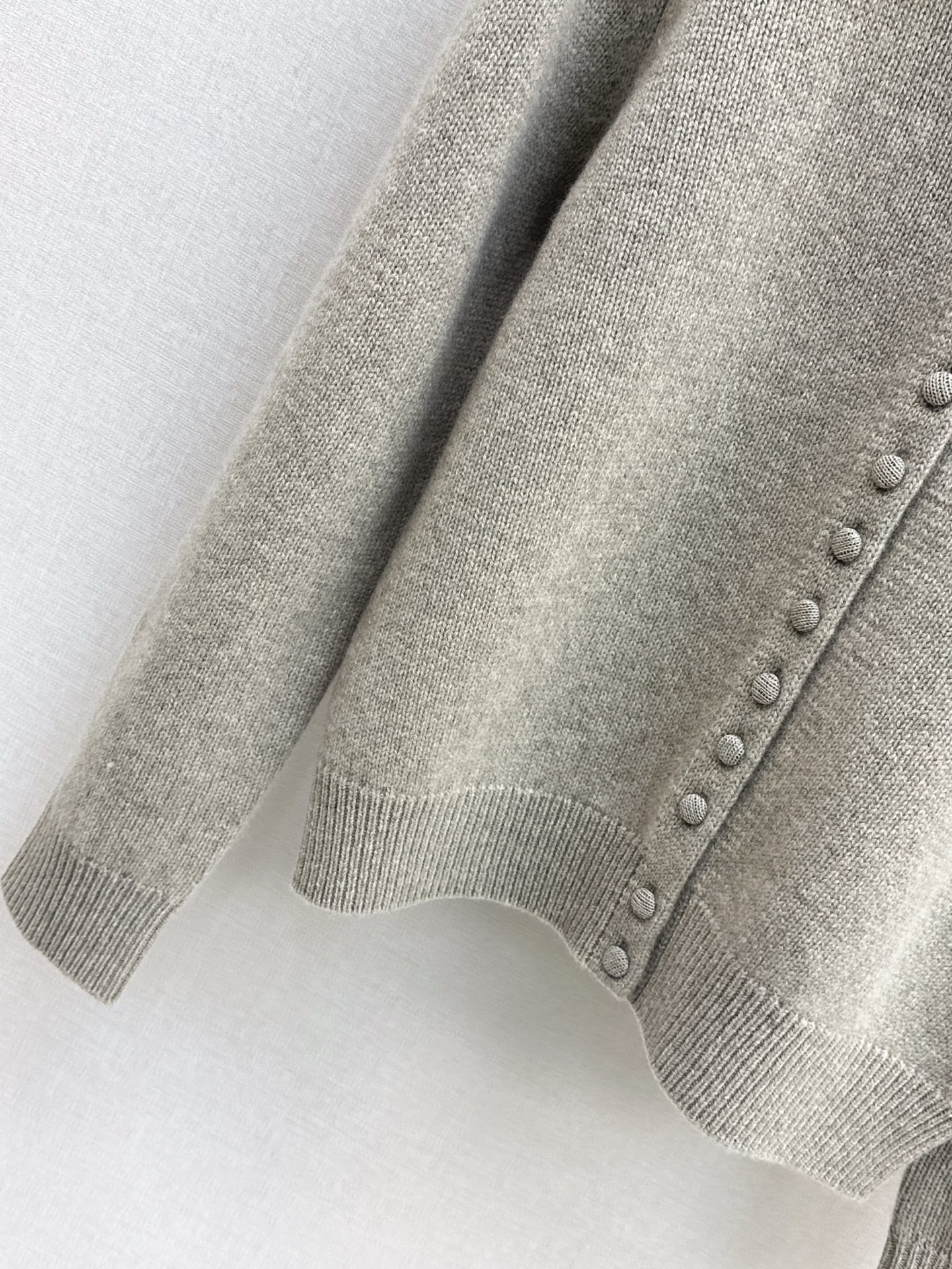 Miu NEW wool cardigan