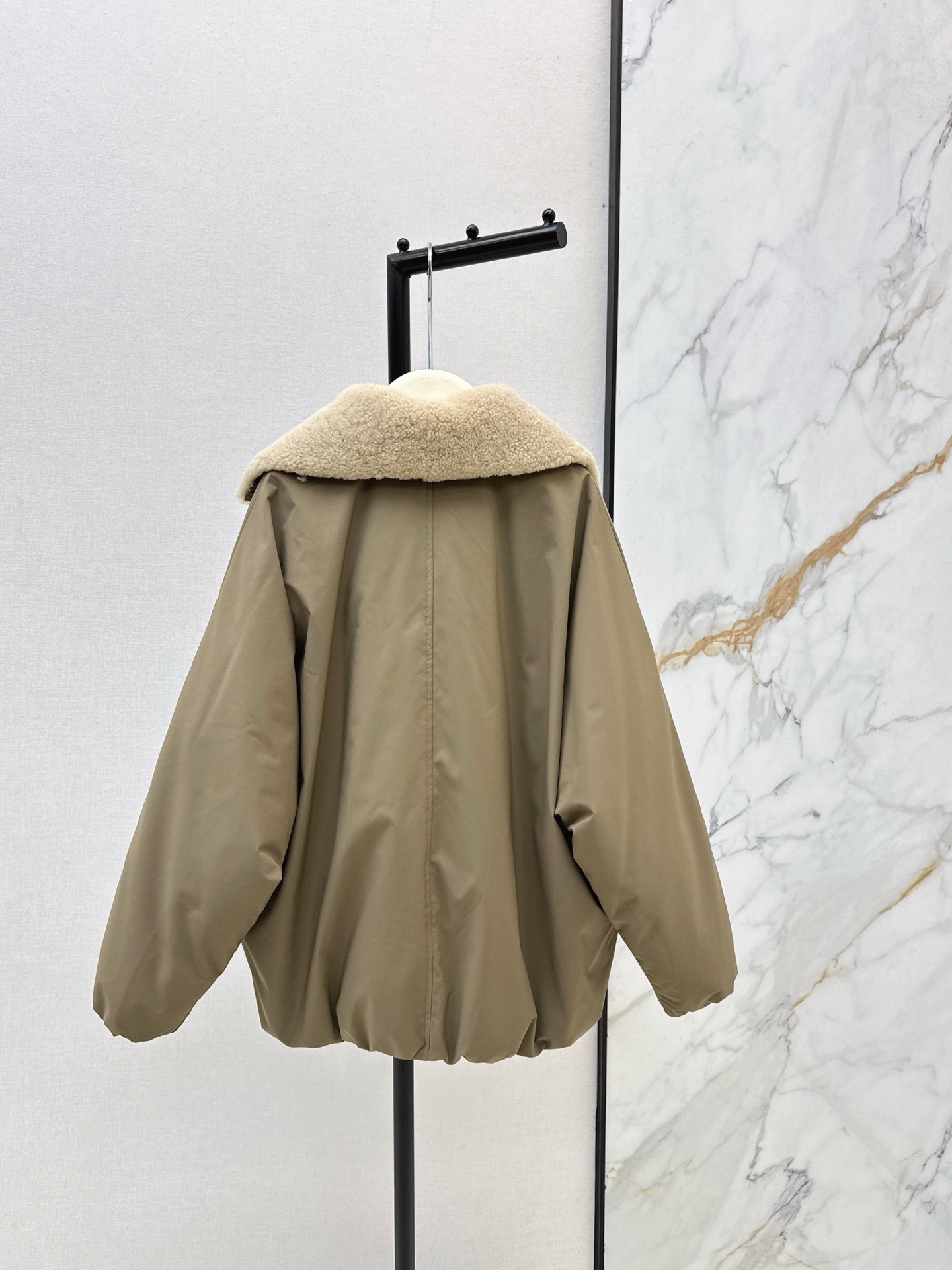 Brun NEW down jacket