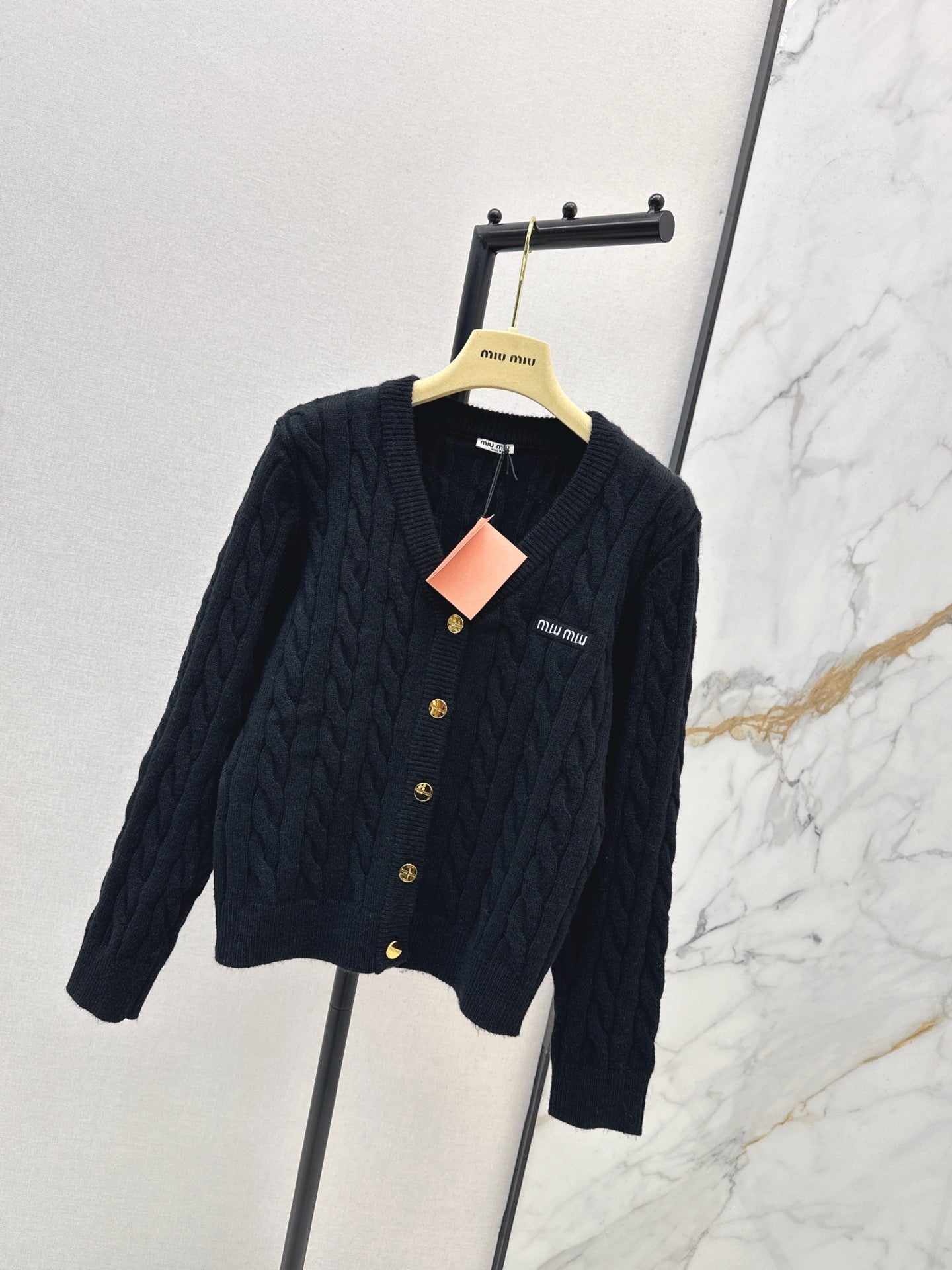 Miu NEW Knitted cardigan