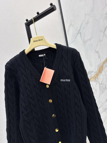 Miu NEW Knitted cardigan