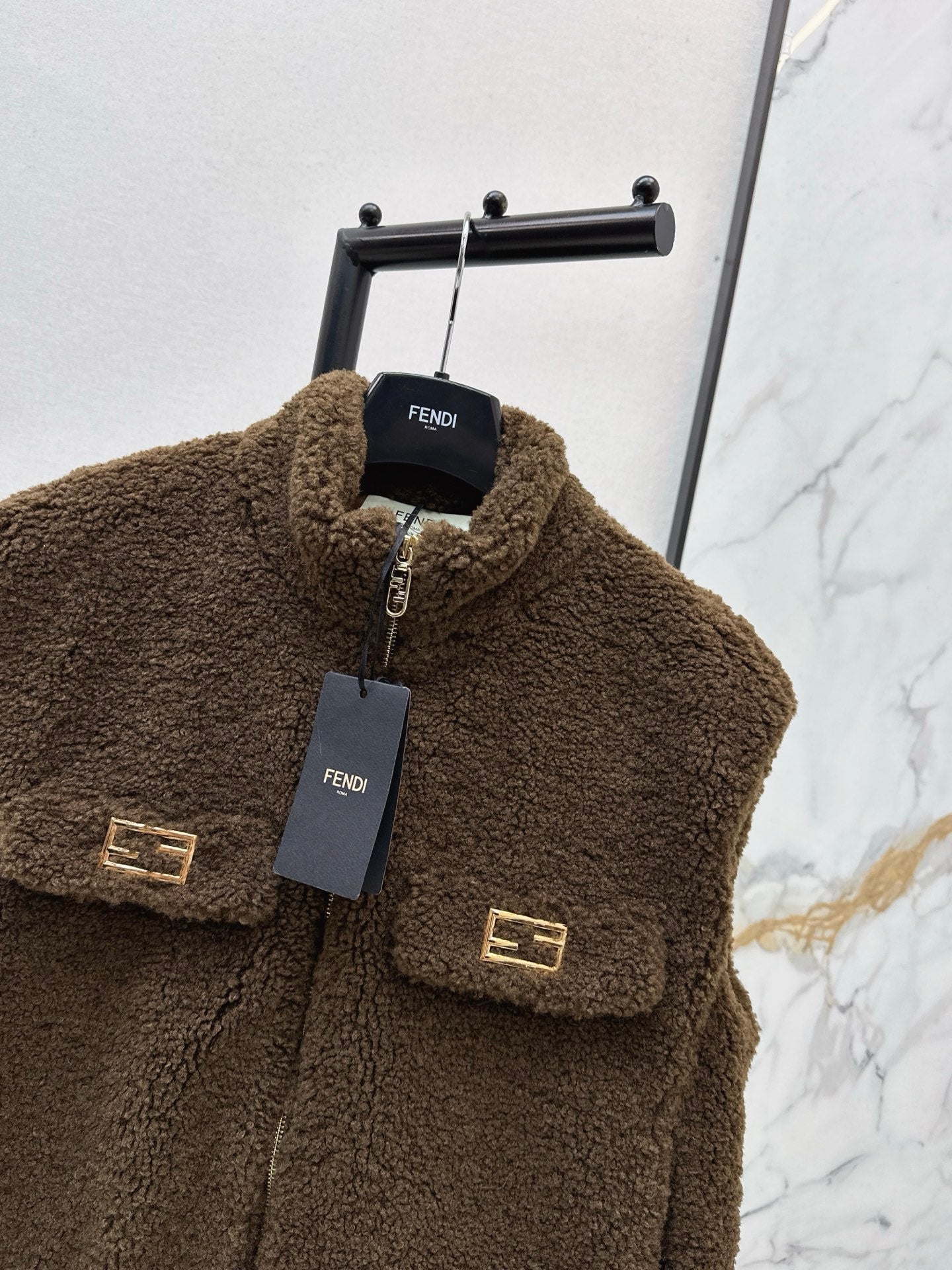 Fend NEW fleece vest