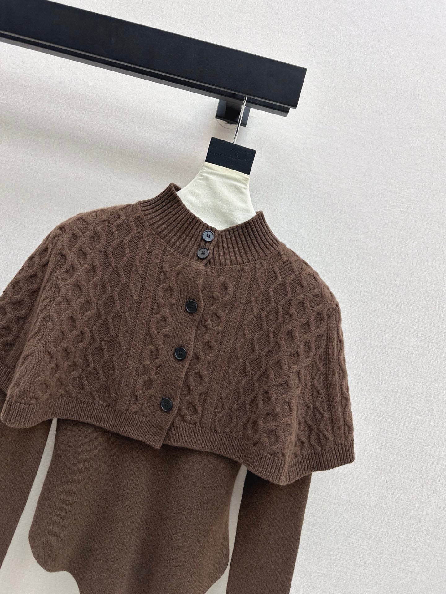 Chan NEW Knitted cape sweater set