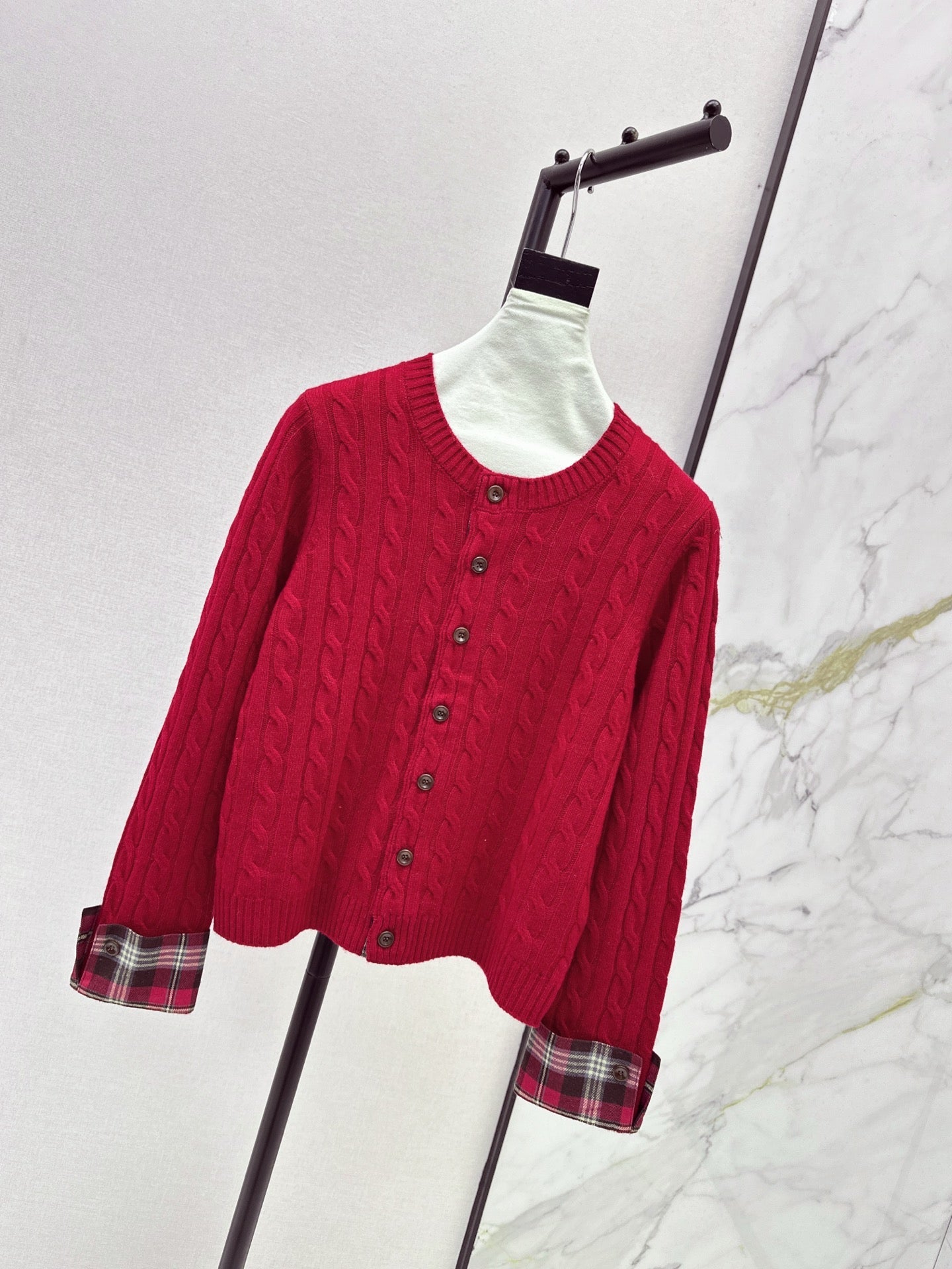 Brun NEW knitted cardigan