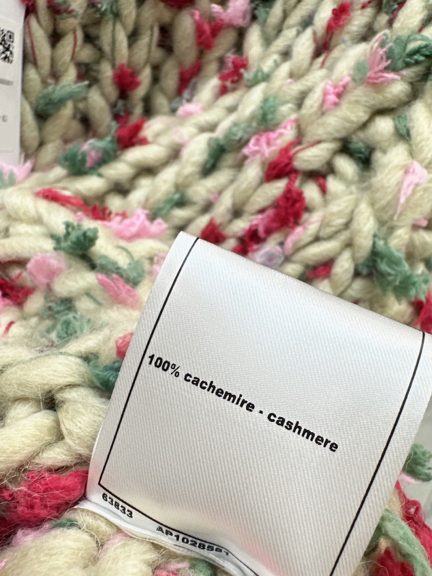 Chan NEW vintage knitted Vest