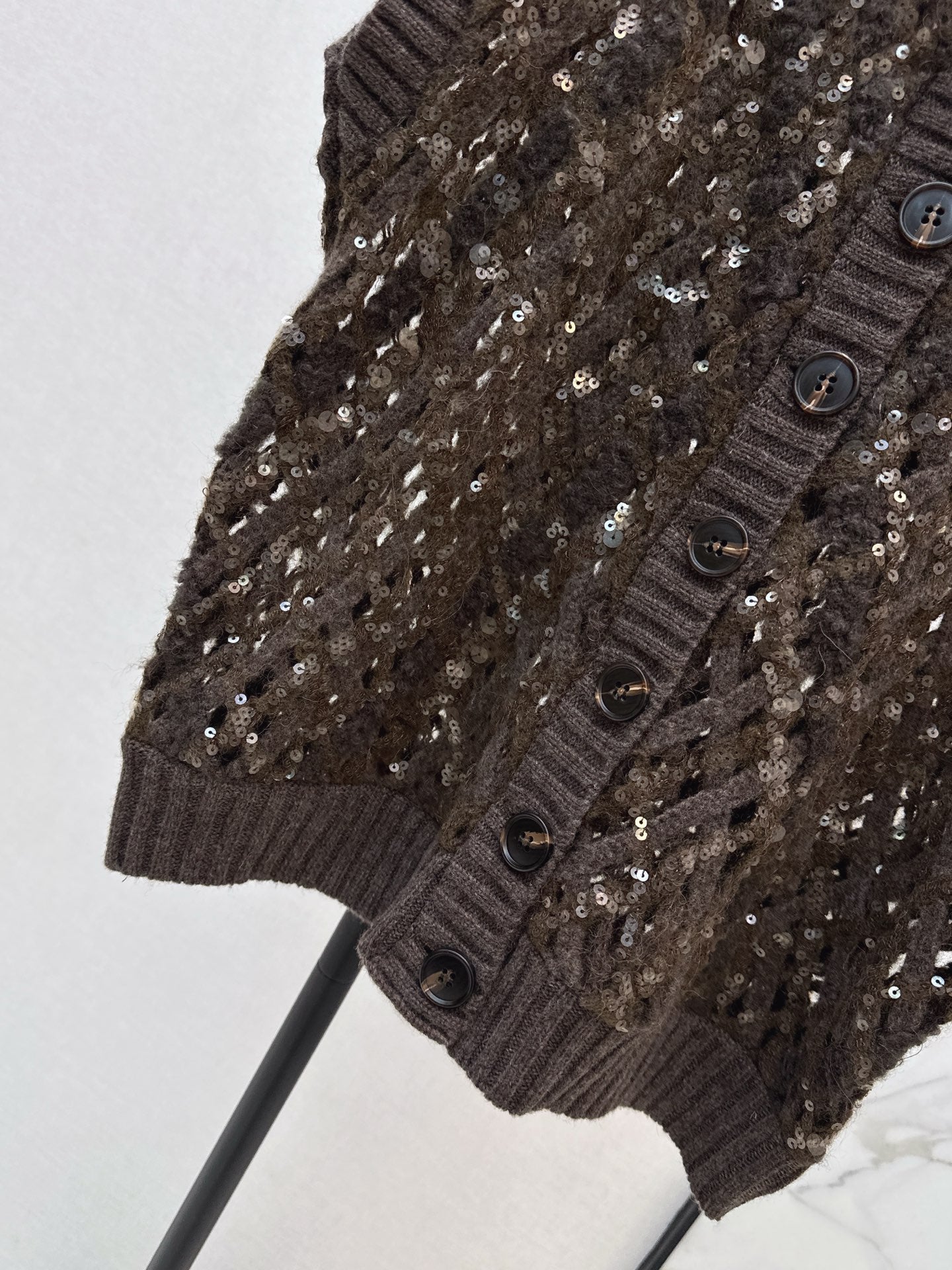 Brun NEW sequined vest