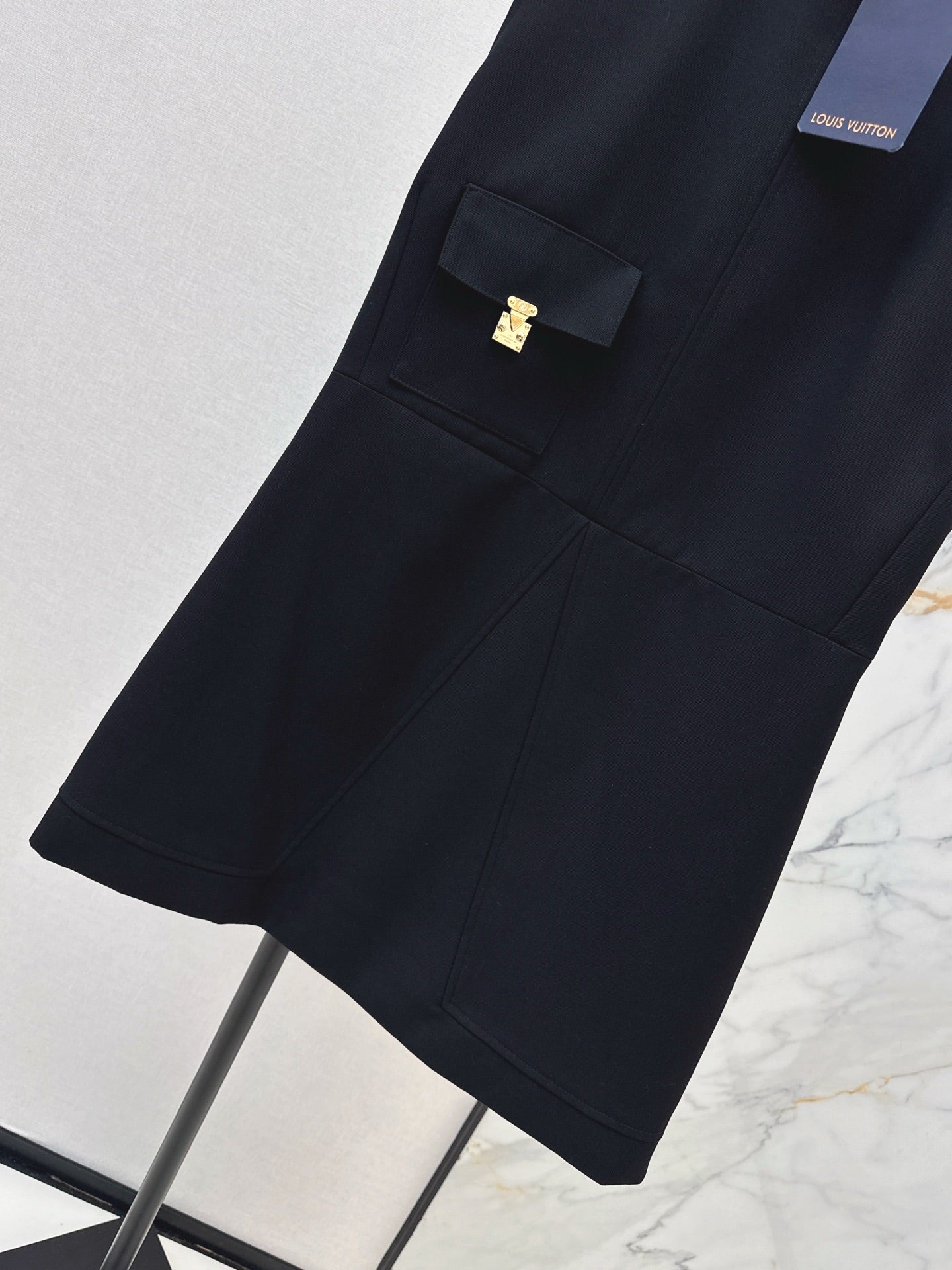 Louis NEW sleeveless dress