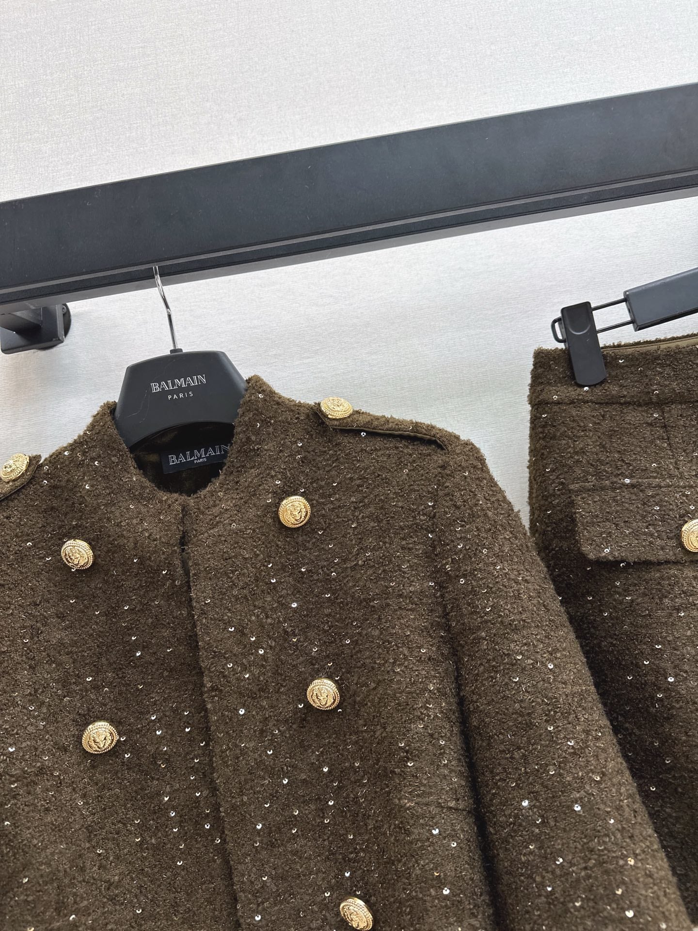 Ba1 NEW button jacket divided skirts set