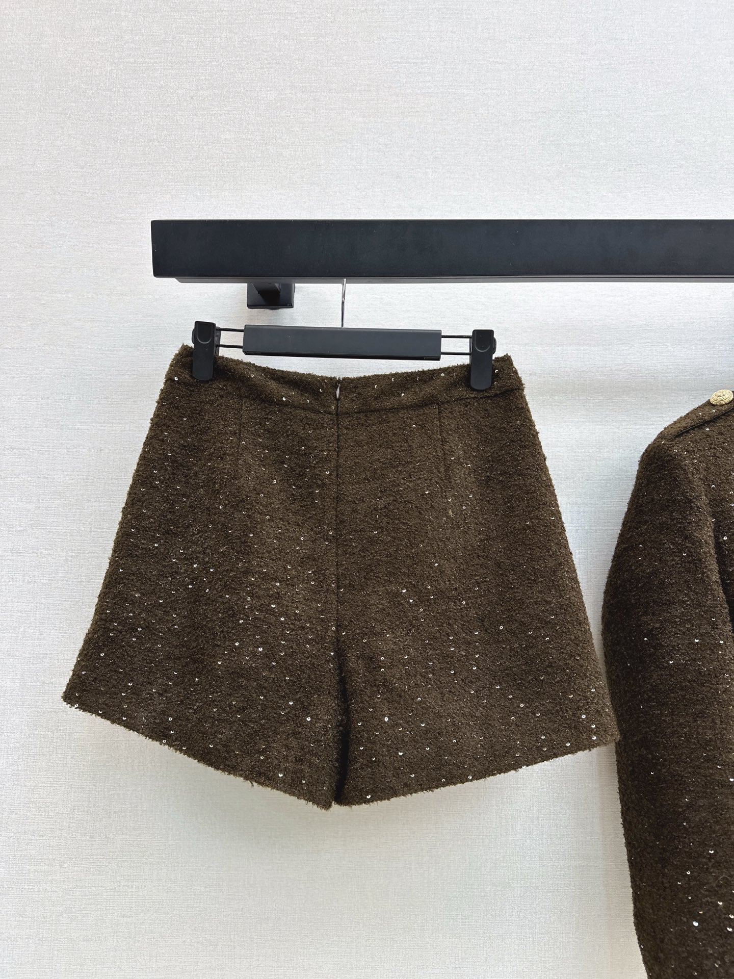 Ba1 NEW button jacket divided skirts set