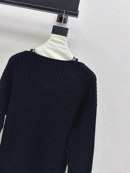 Es NEW lace patchwork sweater