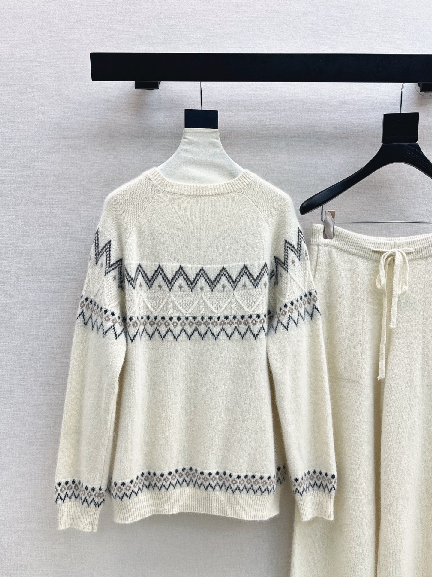 Loro NEW Knitted Fair Isle sweater  straight-leg pants suit